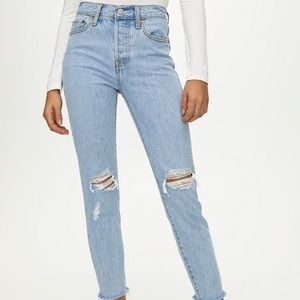 Levi’s wedgie fit jean